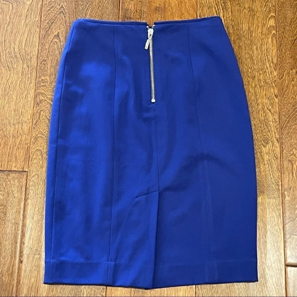 H&M Pencil Skirt Statement Zipper Back Royal Blue size 2